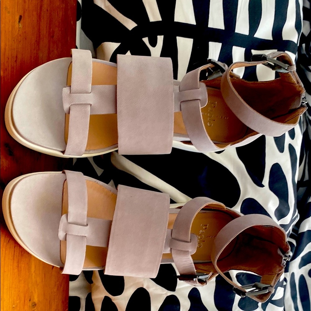 Women's Beige Sandals